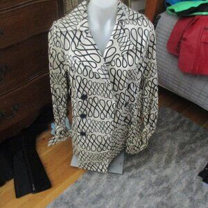 NEW WITH TAGS VERTIGO PARIS GEO DESIGN TRENCH COAT SZ m